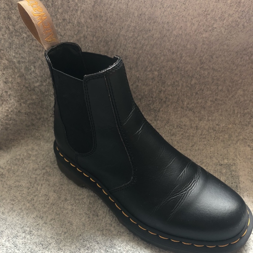 Dr. Martens Flora Chelsea Boot | Vegan